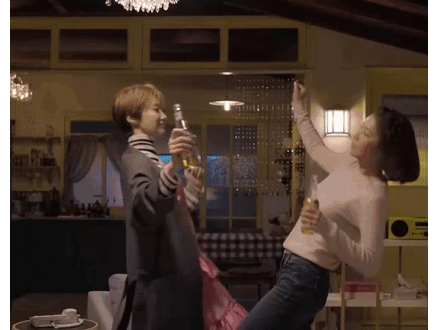 在这里过中秋，确实有点嗨。